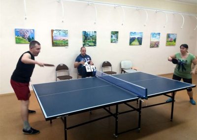 Rozgrywki w tenisie stołowym